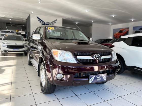 TOYOTA HILUX 3.0 SRV 4X2 CD 16V TURBO INTERCOOLER DIESEL 4P MANUAL